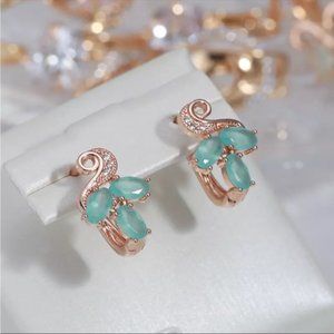 585 Rose Gold Plated Mint Green Oval Zircon Earrings